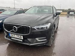 Mörkgrå (pine grey metallic) Begagnad 2021 Volvo XC60 Inscription SUV | 349 000 kr (Bra pris)