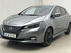 Grå Begagnad 2023 Nissan Leaf N-Connecta Halvkombi | 209 000 kr (Bra pris)