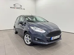 Grå Begagnad 2015 Ford Fiesta Titanium Halvkombi | 64 900 kr (Marknadspris)