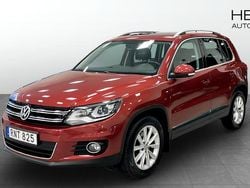 Röd (red) Begagnad 2014 VW Tiguan Sportline SUV | 189 500 kr (Dyr)