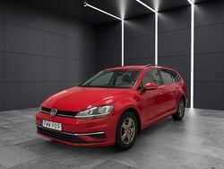 Röd Begagnad 2018 VW Golf VII Kombi | 89 900 kr (Superpris)