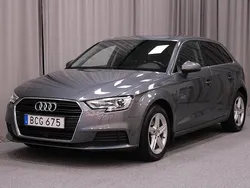 Grå (grå metallic) Begagnad 2018 Audi A3 Proline Halvkombi | 159 900 kr (Marknadspris)