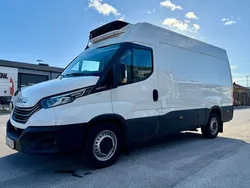 Vit Begagnad 2023 Iveco Daily Van | 479 900 kr (Lite dyr)