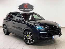 Svart Begagnad 2020 Porsche Cayenne SUV | 695 000 kr (Marknadspris)