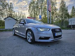 Grå Begagnad 2014 Audi A3 Ambition Sedan | 118 000 kr (Marknadspris)