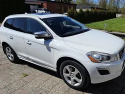 Vit Begagnad 2012 Volvo XC60 R-Design SUV | 159 900 kr (Marknadspris)