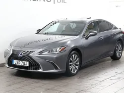 Grå Begagnad 2019 Lexus ES300H Sedan | 279 900 kr (Dyr)