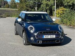 Blå Begagnad 2016 Mini Cooper S Halvkombi | 159 000 kr (Marknadspris)