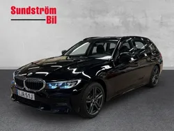 BMW 330e