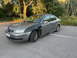 Grå Begagnad 2005 Saab 9-3 Linear Sedan | 21 500 kr (Marknadspris)