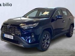 Blå Begagnad 2022 Toyota RAV4 Hybrid SUV | 279 900 kr