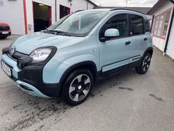 Grön Begagnad 2020 Fiat Panda Cross Cross Halvkombi | 132 900 kr