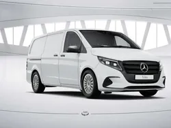Svart Ny 2025 Mercedes Vito Minibuss | 728 325 kr