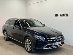 Mörkblå (blå) Begagnad 2019 Mercedes E220 Kombi | 349 900 kr (Marknadspris)