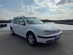 Vit Begagnad 2006 VW Golf V Kombi | 17 500 kr (Marknadspris)
