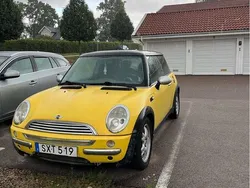 Gul Begagnad 2002 Mini Cooper Halvkombi | 13 000 kr (Bra pris)