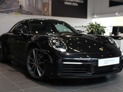 Svart (jet black metallic) Begagnad 2019 Porsche 911 Carrera 4S Sportkupé | 1 395 000 kr (Bra pris)