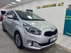 Grå Begagnad 2014 Kia Carens Minibuss | 64 900 kr (Marknadspris)