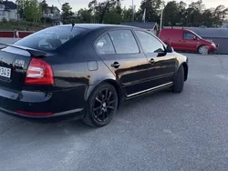 Svart Begagnad 2006 Skoda Octavia RS Halvkombi | 33 000 kr (Marknadspris)