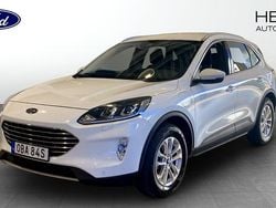 Vit (white) Begagnad 2022 Ford Kuga Titanium SUV | 259 900 kr (Marknadspris)