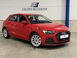 Röd Begagnad 2023 Audi A1 Sportback Proline Halvkombi | 229 990 kr (Marknadspris)