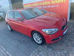 Röd Begagnad 2012 BMW 118 Sport Line Halvkombi | 109 900 kr (Marknadspris)