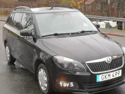 Svart Begagnad 2014 Skoda Fabia Kombi | 29 999 kr