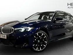 Blå (blue) Begagnad 2025 BMW 330e Comfort Edition Kombi | 528 700 kr (Superpris)
