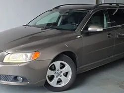Grå Begagnad 2011 Volvo V70 Momentum Kombi | 59 900 kr (Superpris)