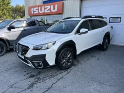 Vit Begagnad 2022 Subaru Outback SUV | 379 500 kr (Marknadspris)