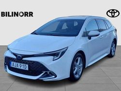 Vit Begagnad 2024 Toyota Corolla Style Kombi | 319 900 kr (Lite dyr)