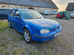 Blå Begagnad 1998 VW Golf IV Halvkombi | 10 000 kr (Bra pris)