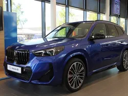 Blå Begagnad 2024 BMW X1 M Sport SUV | 639 000 kr