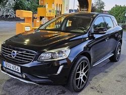Svart Begagnad 2014 Volvo XC60 Momentum SUV | 134 000 kr (Bra pris)