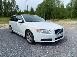 Vit Begagnad 2012 Volvo V70 Drive Kinetic Kombi | 68 000 kr (Lite dyr)