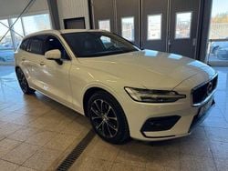 Vit Begagnad 2019 Volvo V60 Kombi | 214 900 kr (Marknadspris)