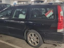 Svart Begagnad 2007 Volvo V70 Momentum Kombi | 20 000 kr (Bra pris)