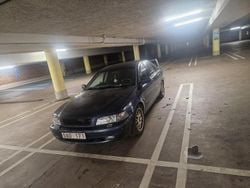 Blå Begagnad 2003 Volvo S40 Sedan | 13 000 kr (Bra pris)