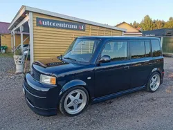 Mörkblå (blå) Begagnad 2005 Toyota BB Minibuss | 69 900 kr