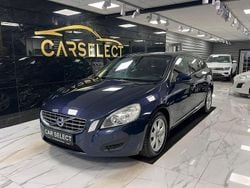 Blå Begagnad 2012 Volvo V60 Kinetic Kombi | 89 000 kr (Marknadspris)