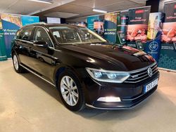Svart Begagnad 2016 VW Passat Kombi | 119 900 kr (Marknadspris)