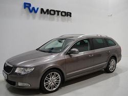 Ljusbrun (brun) Begagnad 2011 Skoda Superb Elegance Kombi | 39 900 kr (Bra pris)