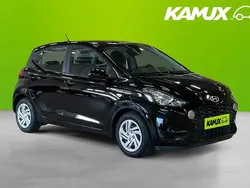 Svart Begagnad 2020 Hyundai i10 Essential Halvkombi | 108 700 kr (Marknadspris)