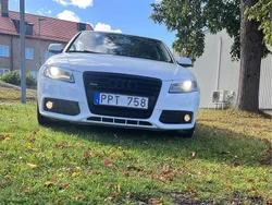 Vit Begagnad 2011 Audi A4 Sedan | 63 000 kr (Marknadspris)