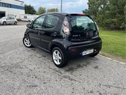 Svart Begagnad 2009 Citroën C1 Halvkombi | 43 000 kr (Marknadspris)