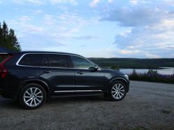 Grå Begagnad 2019 Volvo XC90 SUV | 367 000 kr (Bra pris)