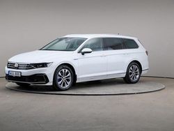 Vit Begagnad 2020 VW Passat Executive Kombi | 259 000 kr (Marknadspris)