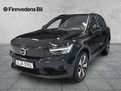 Svart Begagnad 2022 Volvo XC40 Plus SUV | 355 000 kr