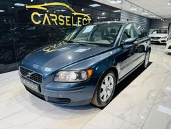 Blå Begagnad 2005 Volvo S40 Sedan | 29 000 kr (Lite dyr)