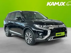 Svart Begagnad 2021 Mitsubishi Outlander SUV | 249 900 kr (Marknadspris)